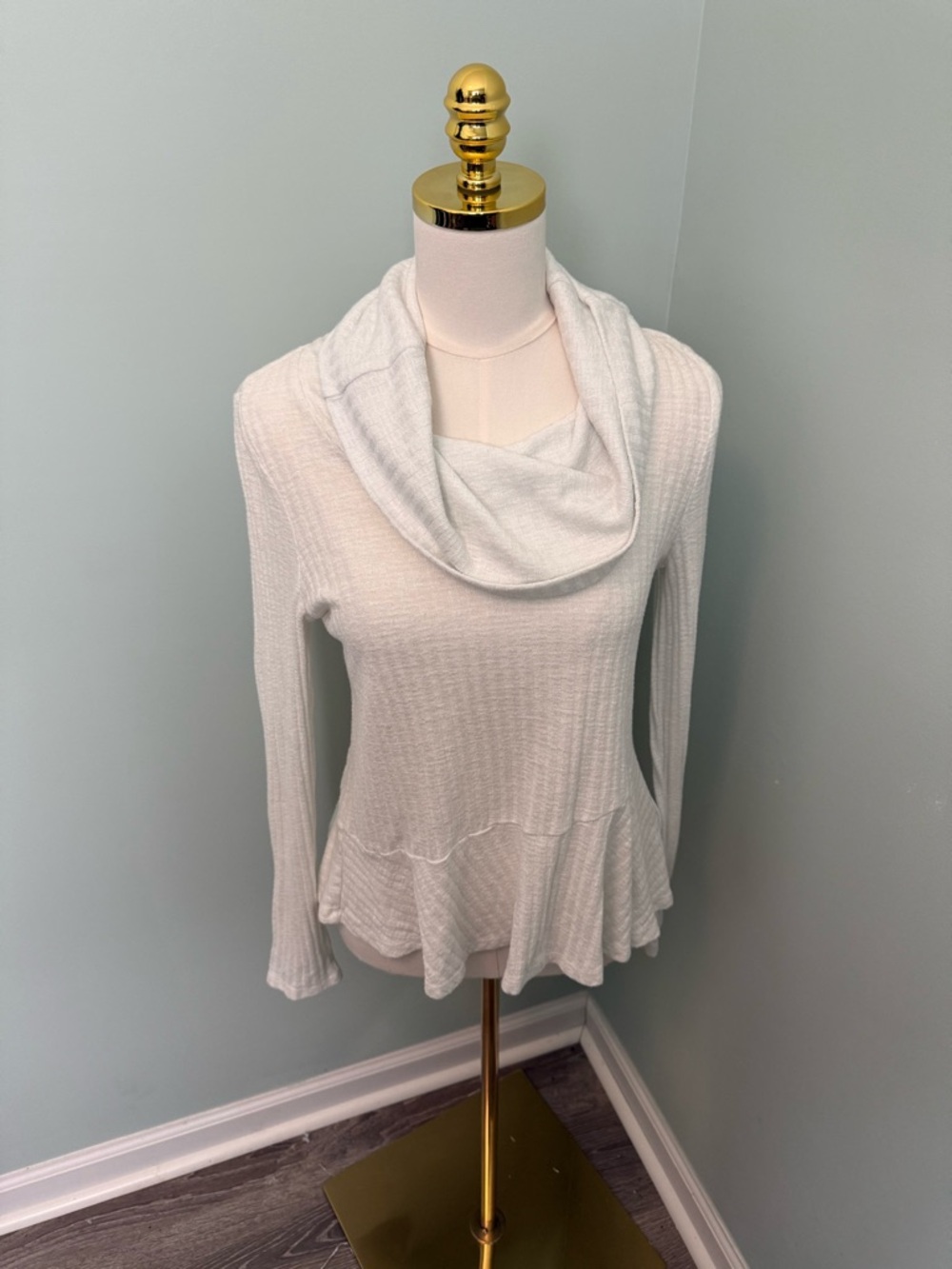 Maeve Anthropologie Addie Ruffled Soft Hacci Pullover Top Small Boho Cozy